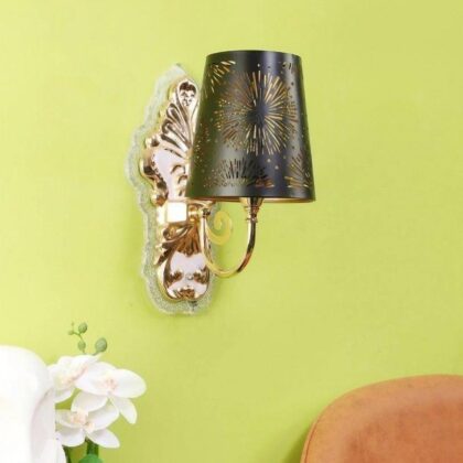 VINTAGE SINGLE ARM WALL SCONCE