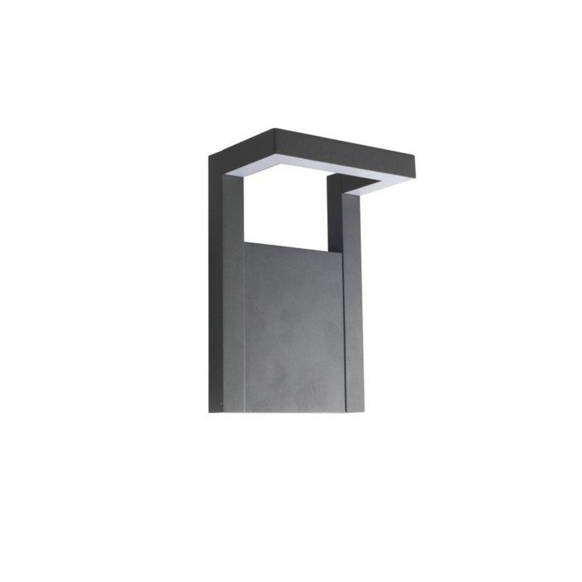 The Mi Casa Outdoor Wall Lamp — angle 1